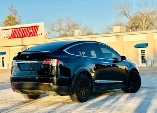 2017 Tesla Model X 75D