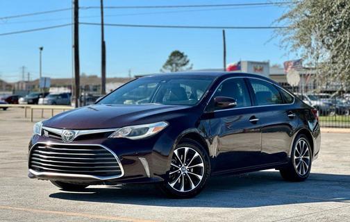 2017 Toyota Avalon XLE