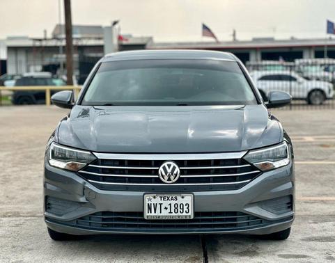 Platinum Gray Metallic 2019 Volkswagen Jetta 1.4T S