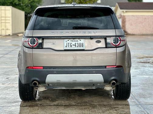 Brown 2017 Land Rover Discovery Sport HSE