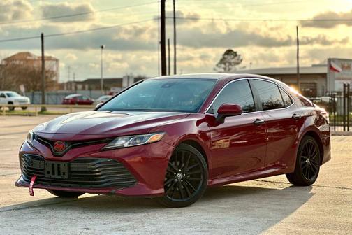 2020 Toyota Camry LE