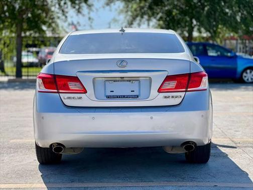 2010 Lexus ES 350 Base