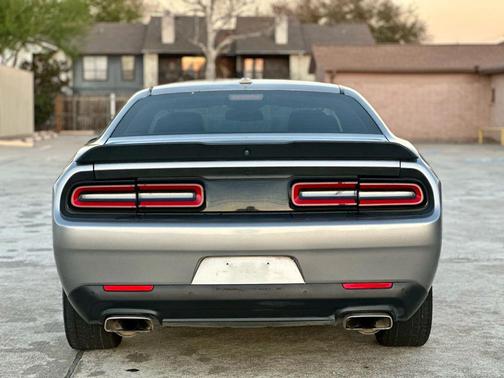 2016 Dodge Challenger R/T Scat Pack