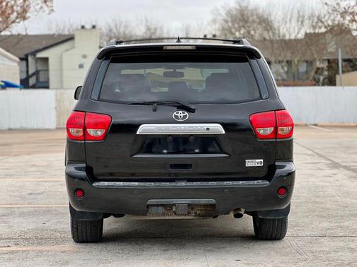 2011 Toyota Sequoia Limited