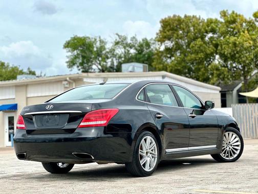 2015 Hyundai Equus Signature