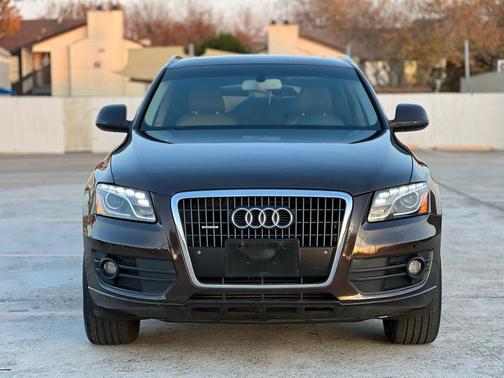 2011 Audi Q5 Premium Plus