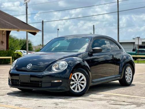 2016 Volkswagen Beetle 1.8T Wolfsburg Edition w/PZEV