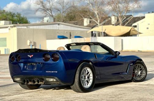 2006 Chevrolet Corvette Base
