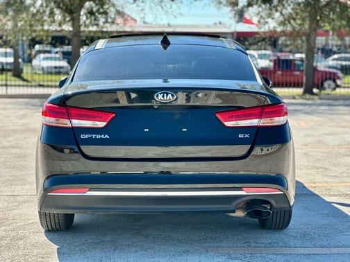 2018 Kia Optima EX