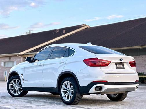 2016 BMW X6 xDrive35i