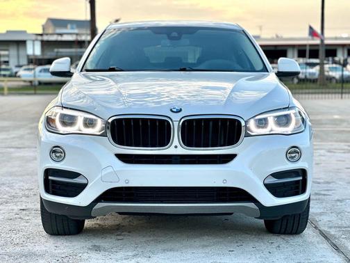 2016 BMW X6 xDrive35i