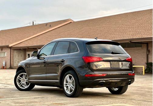 2017 Audi Q5 2.0T Premium