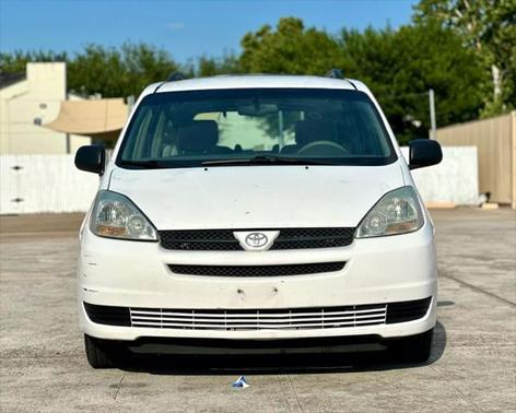 2005 Toyota Sienna CE