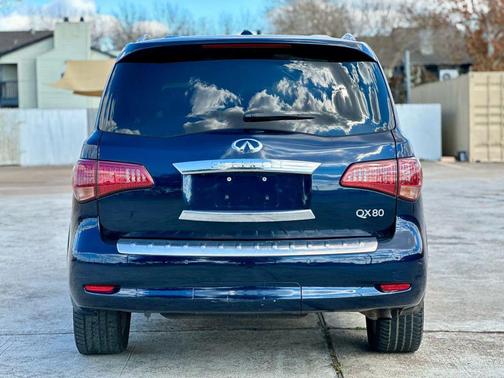 2015 INFINITI QX80 Base