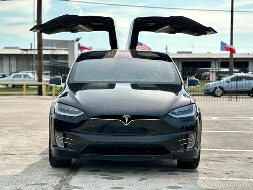 2018 Tesla Model X 75D