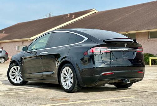 2018 Tesla Model X 75D