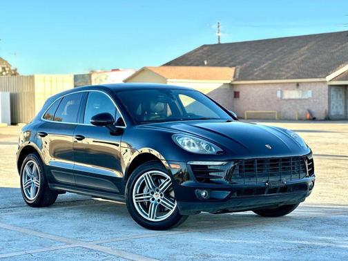 2016 Porsche Macan S