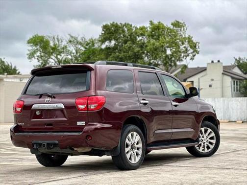 2010 Toyota Sequoia Limited