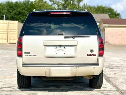 2012 GMC Yukon Denali