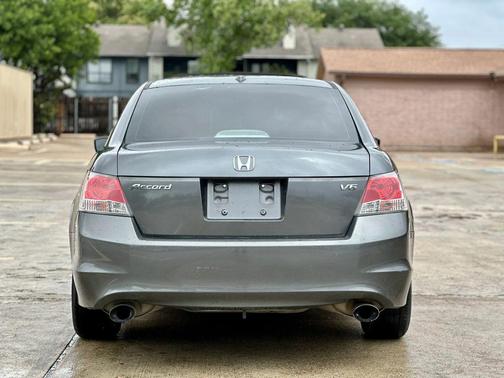 Polished Metal Metallic 2010 Honda Accord EX-L