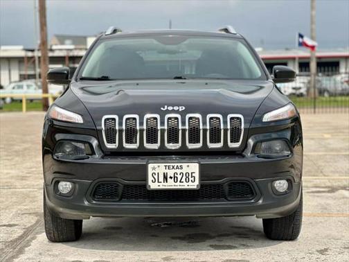 2015 Jeep Cherokee Sport
