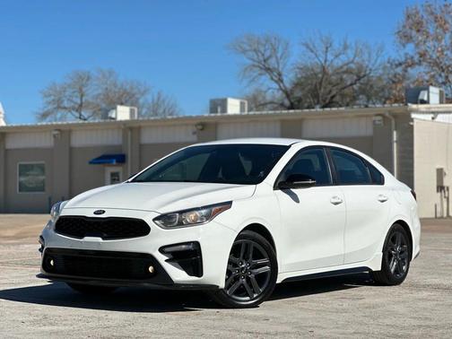 2020 Kia Forte GT-Line