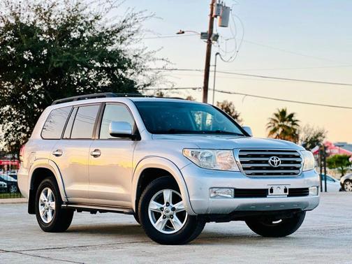 2010 Toyota Land Cruiser Base