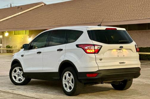 2017 Ford Escape S