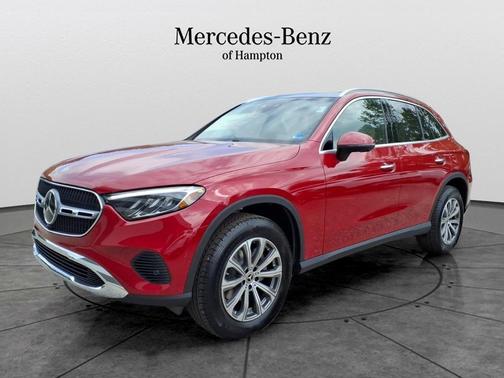 MANUFAKTUR Patagonia Red Metallic 2026 Mercedes-Benz GLC 300 Base