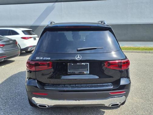 2025 Mercedes-Benz GLB 250 Base