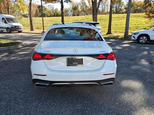 2026 Mercedes-Benz E-Class E 350