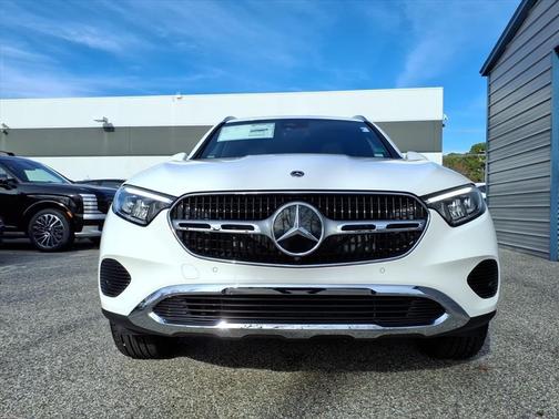 2026 Mercedes-Benz GLC 300 4MATIC