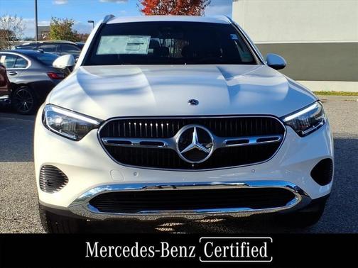 Polar White 2026 Mercedes-Benz GLC 300 Base