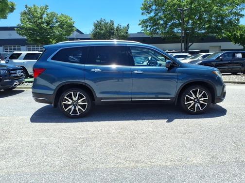 Steel Sapphire Metallic 2019 Honda Pilot Touring 8-Passenger