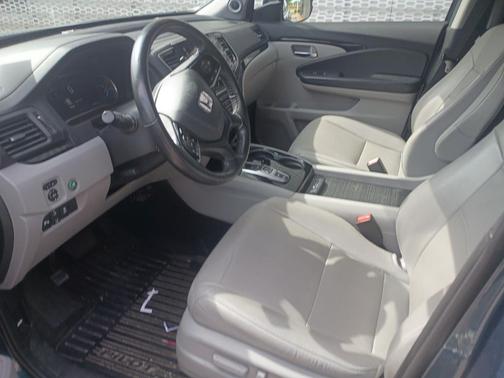 Steel Sapphire Metallic 2019 Honda Pilot Touring 8-Passenger