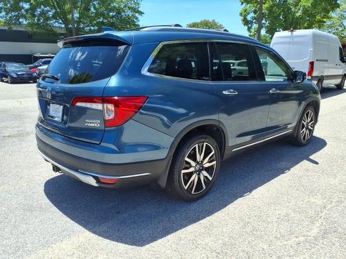 Steel Sapphire Metallic 2019 Honda Pilot Touring 8-Passenger