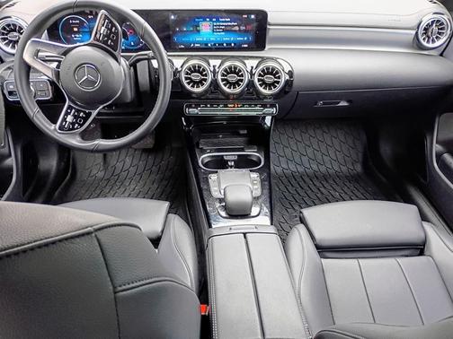 2023 Mercedes-Benz CLA 250 Base