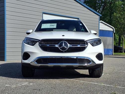 2025 Mercedes-Benz GLC 300 4MATIC