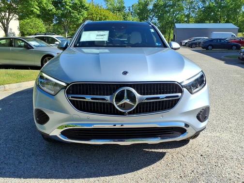SILVER 2026 Mercedes-Benz GLC 300 4MATIC