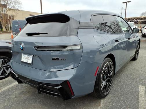 2026 BMW iX M70