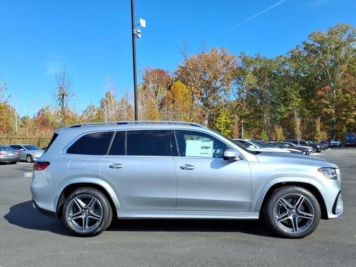 2025 Mercedes-Benz GLS 450 4MATIC