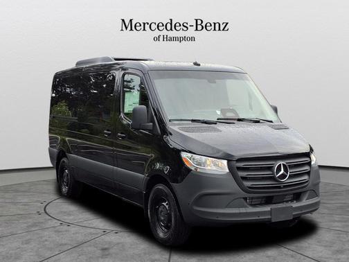 2025 Mercedes-Benz Sprinter 2500 Standard Roof