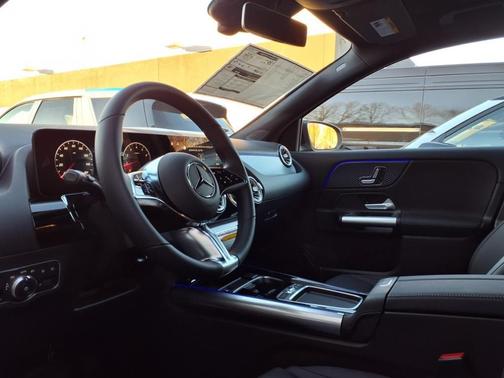 2025 Mercedes-Benz GLA 250 4MATIC