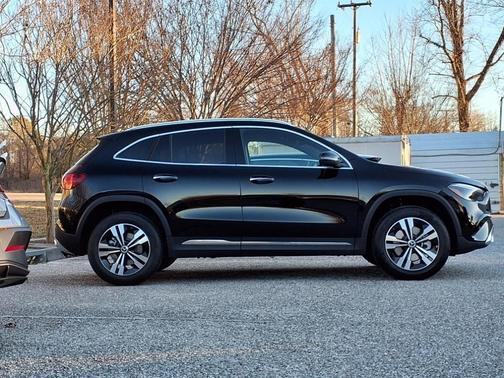 2025 Mercedes-Benz GLA 250 4MATIC