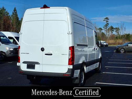 2025 Mercedes-Benz Sprinter 2500 Standard Roof