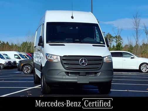 2025 Mercedes-Benz Sprinter 2500 Standard Roof