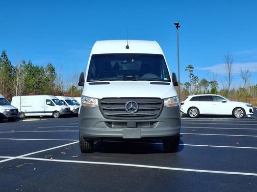 2025 Mercedes-Benz Sprinter 2500 Standard Roof