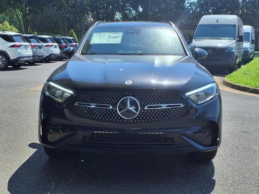 2025 Mercedes-Benz GLC 300 4MATIC
