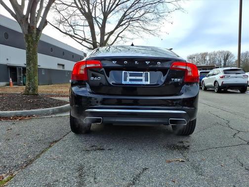 2018 Volvo S60 Inscription T5 Platinum