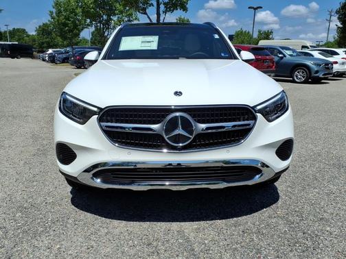 WHITE 2026 Mercedes-Benz GLC 300 4MATIC